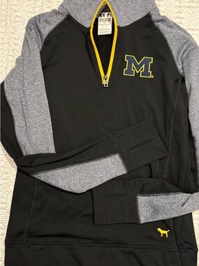 PINK by Victoria's Secret Michigan Zip pullover